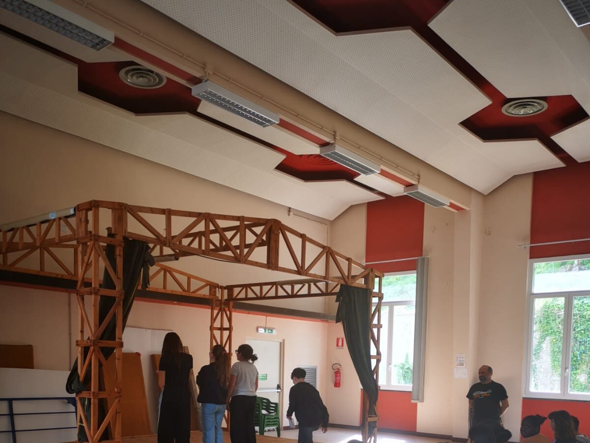 Il teatro a scuola: uno spazio per crescere, esprimersi e mettersi in gioco